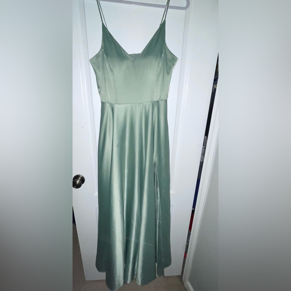 Shiny mint green dress Brand: B. darlin Color: Mint Size:12